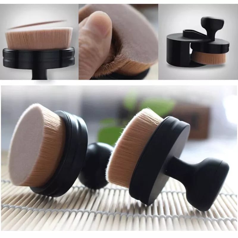 O! Circle Flawless Brush | Flat Palm Brush Technology